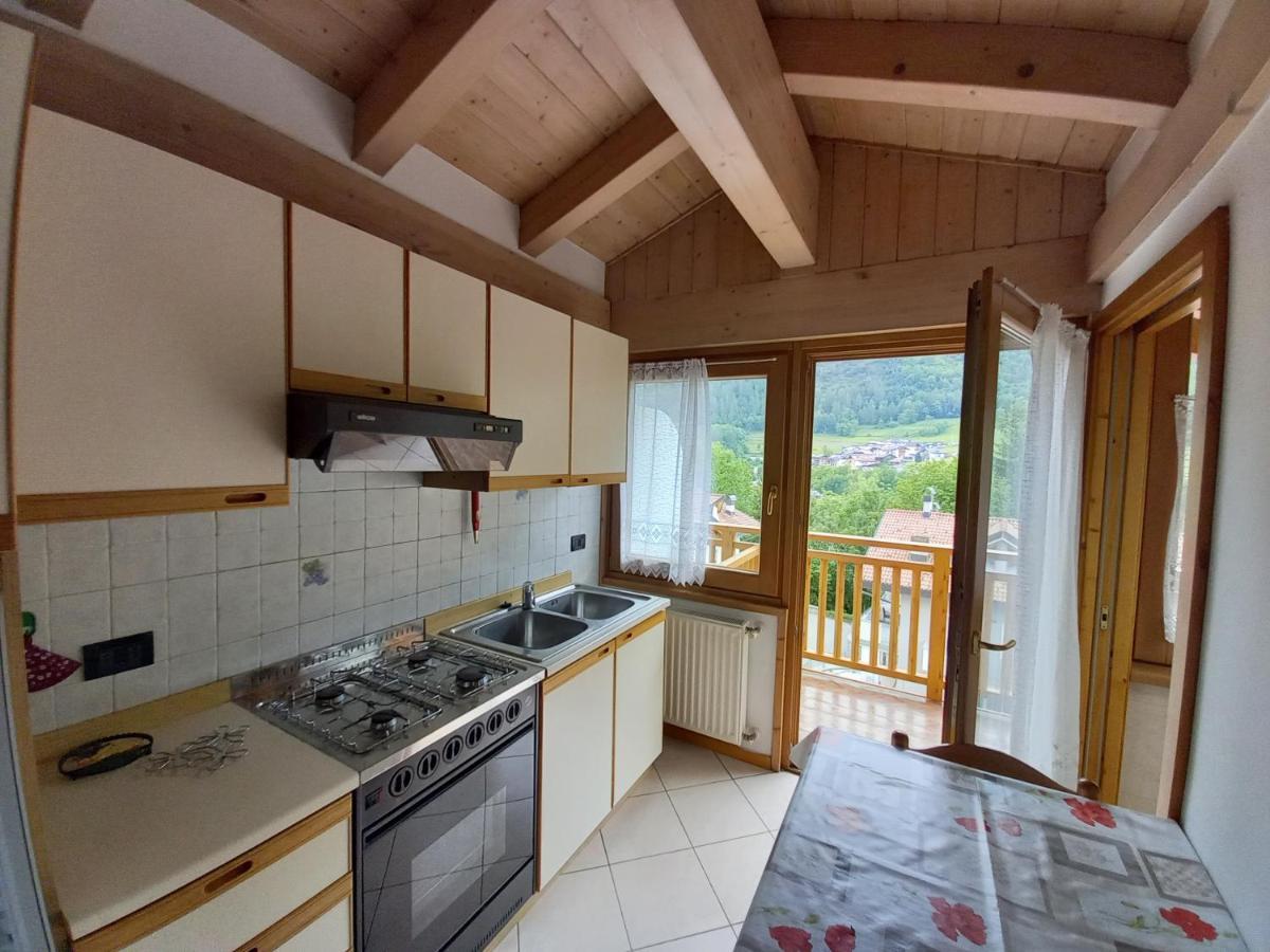 Monolocale Per Due Persone Apartamento Commezzadura Exterior foto