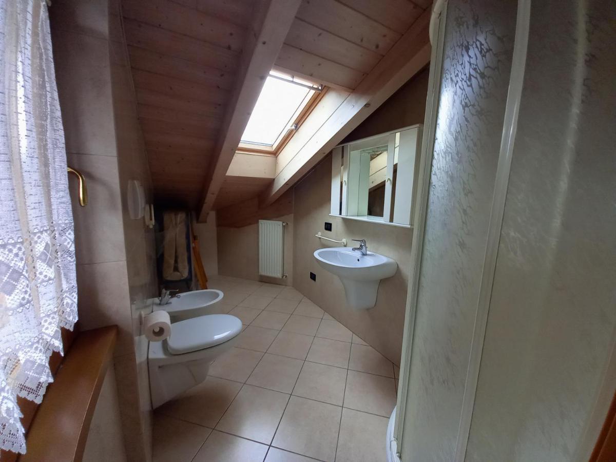 Monolocale Per Due Persone Apartamento Commezzadura Exterior foto
